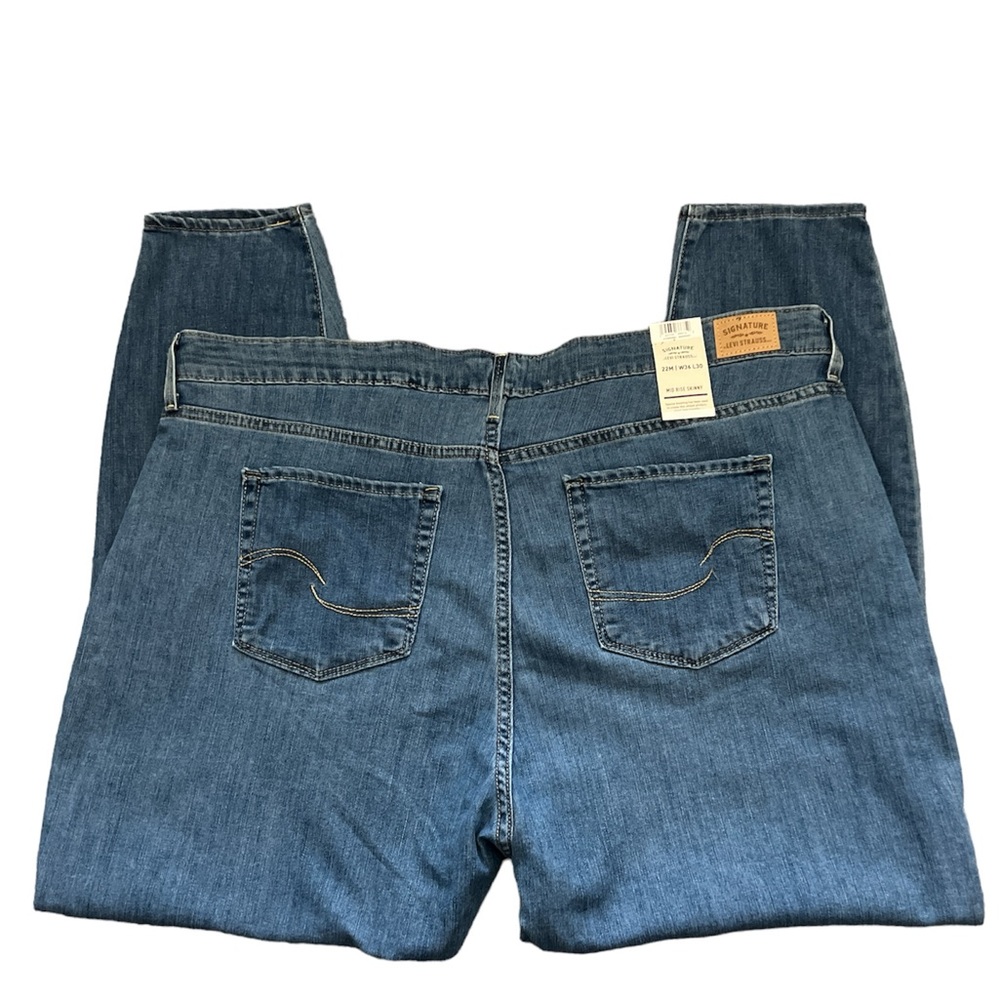 Signature by Levi Strauss Women's Stretch Mid-Rise Skinny Jeans Sz.‎ 22 NWT